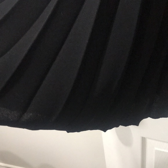 Zara black dress - Picture 5 of 7